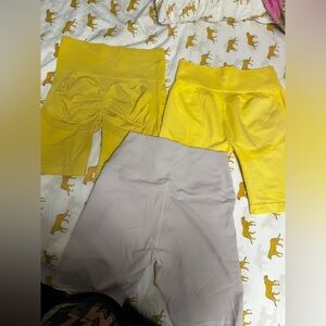 Peachy bunz Biker Shorts set